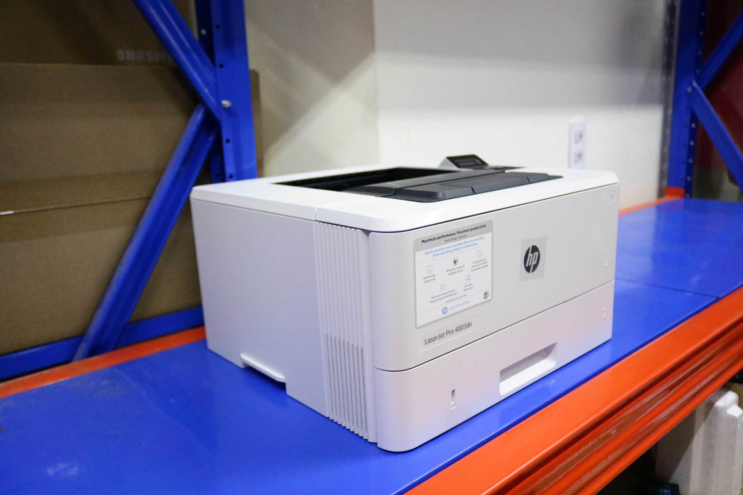 Máy in laser HP LaserJet Pro 4003dn (2Z609A)4